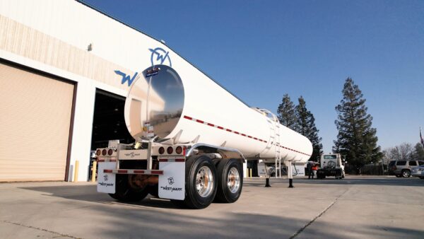 Tandem Axle Milk Tank Trailer (MILK-02RSA) - Image 11