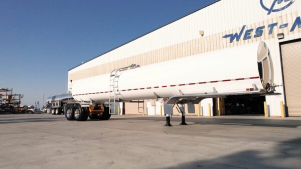 Tandem Axle Milk Tank Trailer (MILK-02RSA) - Image 4