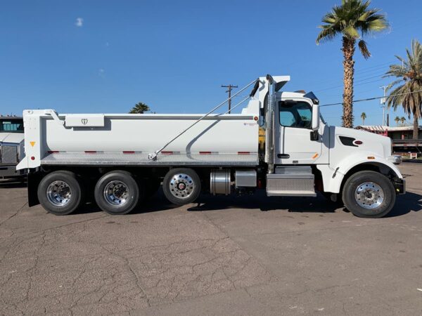 12 to 20 Yard Semi-Elliptical Dump Truck (DUMPTRUCK3) - Image 3
