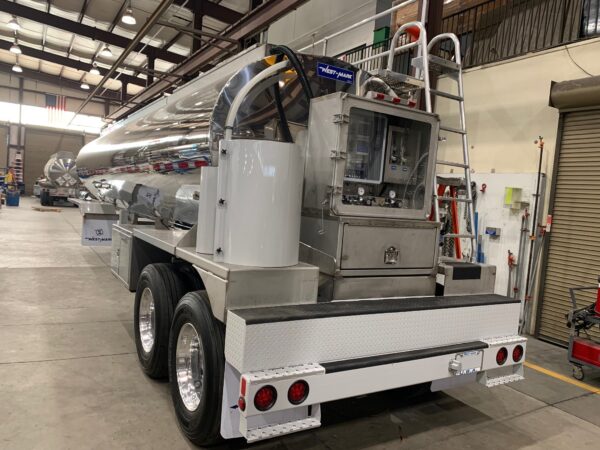 Tandem Axle Fish Tank Trailer (FISHTLR-TA) - Image 6
