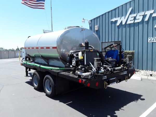 2000 Gallon Water Distribution Trailer (WTRTLR-2K) - Image 8