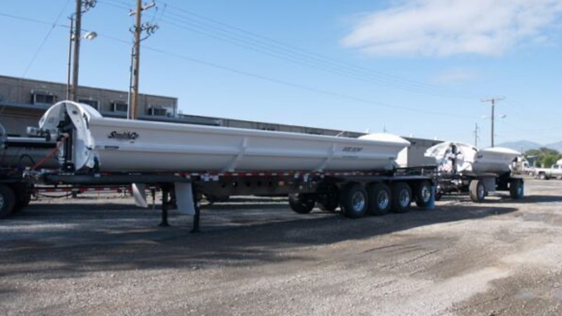 2023 Smithco 10-Axle Trailer Side Dump