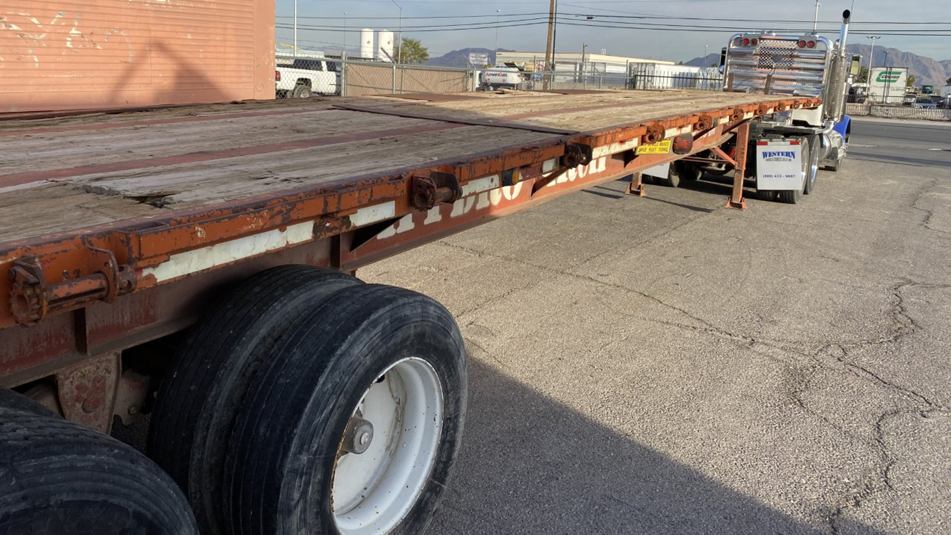 1995 Fontaine Flatbed Trailer