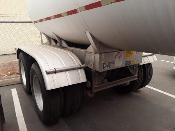 U1020 RENTAL 2008 West-Mark 6700 GALLONS STAINLESS STEEL SANITARY - Image 3
