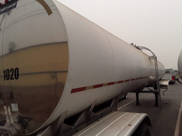 U1020 RENTAL 2008 West-Mark 6700 GALLONS STAINLESS STEEL SANITARY - Image 4