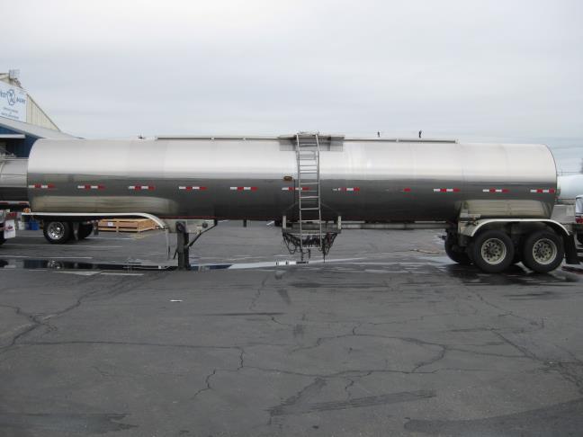 U1026 RENTAL 2008 POLAR 6800 GALLONS STAINLESS STEEL SANITARY