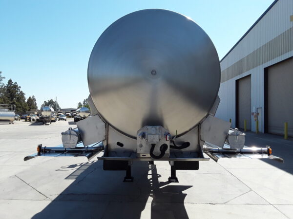 Tandem Axle Portable Water Trailer (WATRS02RSA) - Image 17